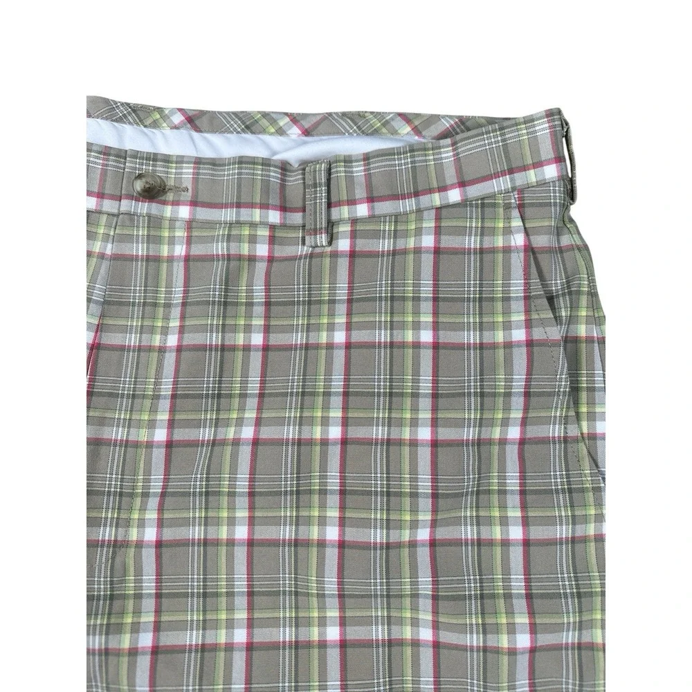 Gold Label Roundtree & Yorke Mens Chino Shorts Size 38 Plaid‎ Golf Tennis Cotton
